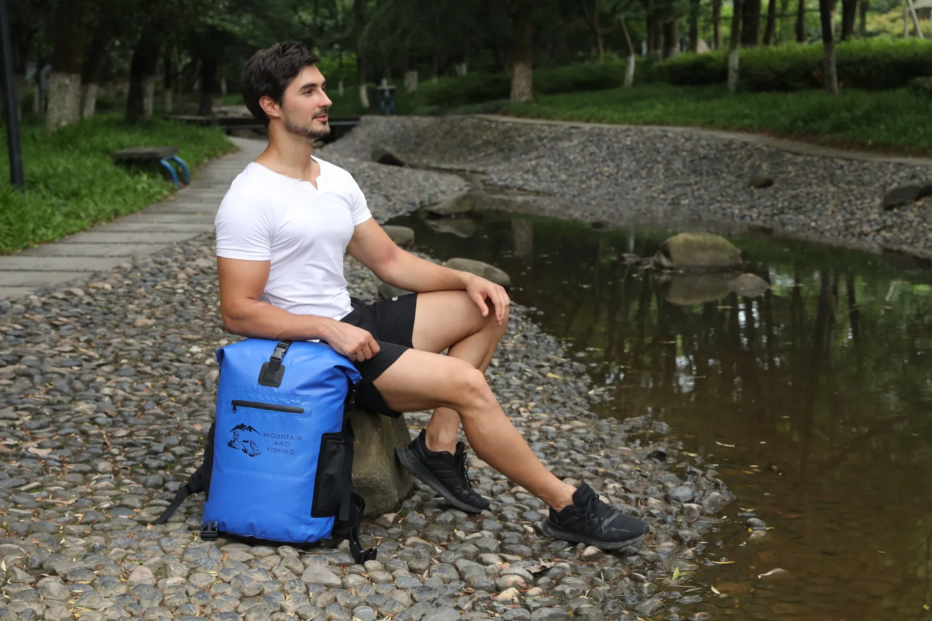 2021 Fashion Bag High Quality Waterproof Bag Backpack