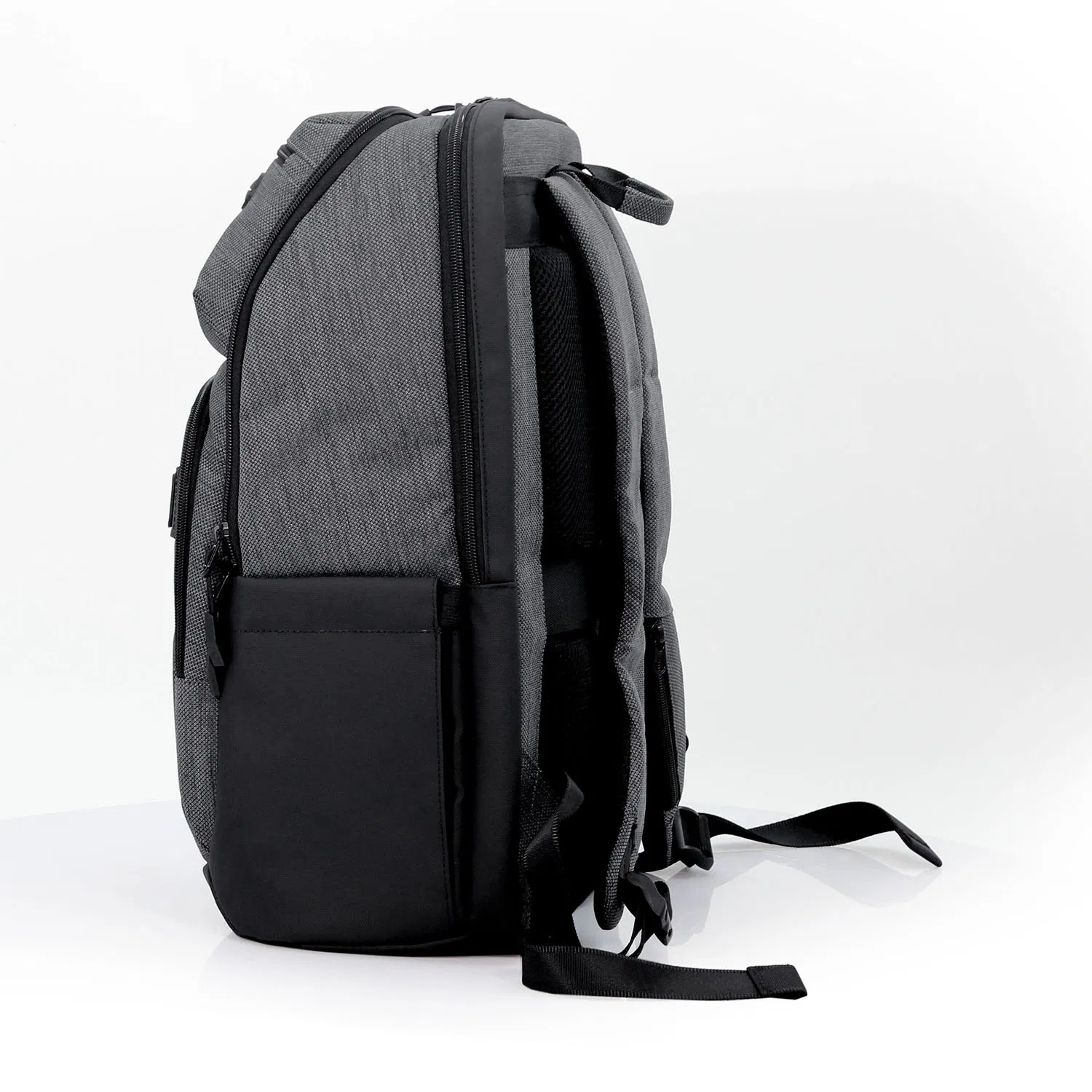 Customized Durable Men Lightweight Large Capacity Outing Laptop Backpack