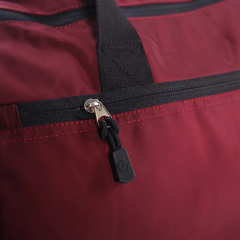 Lady Brand Fashion Genuine Leather Sling Sports Gym Bag Shoulder Messenger Bag Duffel Ladies Sport Bag Luxury Duffle Tote Bag Designer Women Luggage Travel Bag