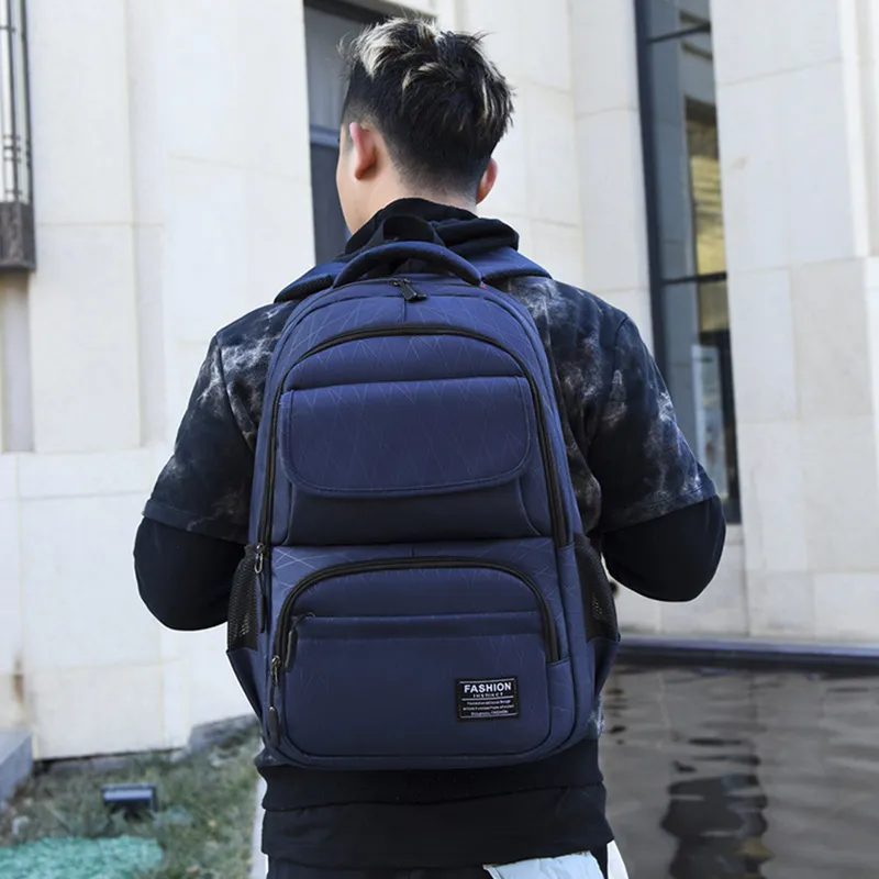 New Korean Version of The Large Capacity Backpack Female Backpack Trend Multi - Pocket Fashion Casual Backpack