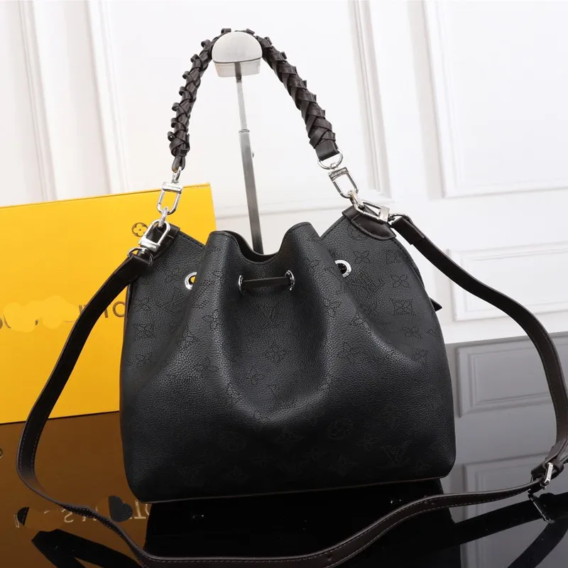 Women and Men Waterproof Folding Large Capacity Expandable Luggage Packing Sports Handbag Gym Bag Camping Overnight Weekend Single Shoulder Travelling Bag